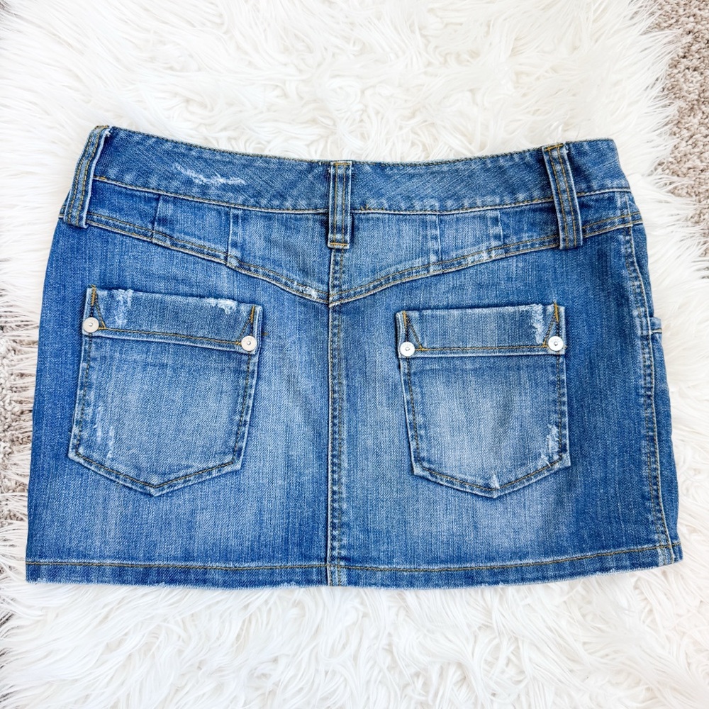 Reef | Vintage Y2K Distressed Jean Skirt - Picture 4 of 5